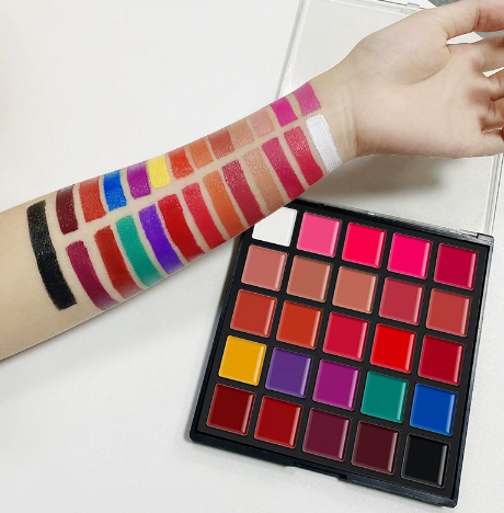 25-Color Matte Lipstick Palette