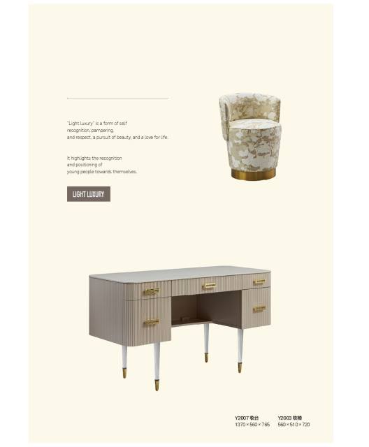 Luxury Crown Solid Wood Bed Bedroom Set