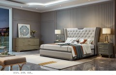 Luxury Leather Tufted Wooden Bed Set