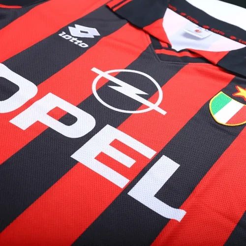 1996/97 AC Milan BAGGIO #18 Retro Jersey Home Replica