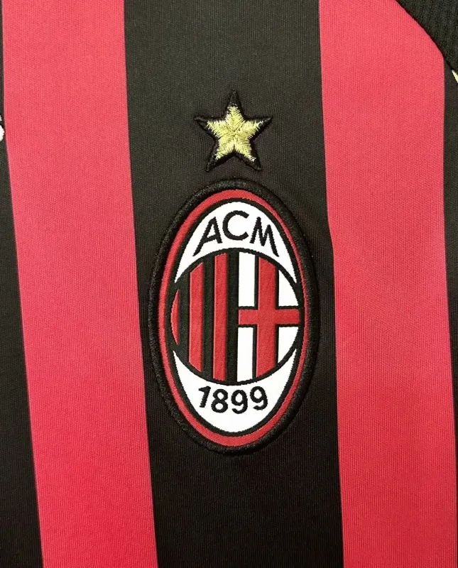 2006/07 AC Milan Ronaldo #99 Maldini #3 Kakà #22 Retro Jersey Home Replica