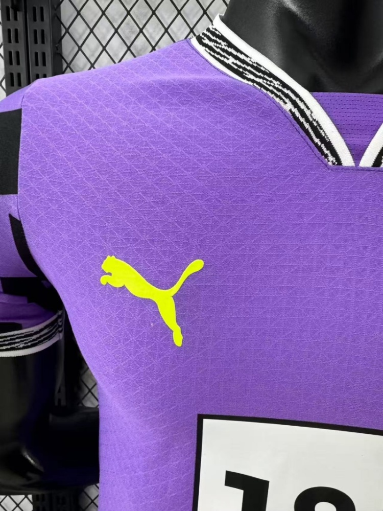 2025-26 goalkeeper Puma Borussia Dortmund Commemorative Shirt Player Version