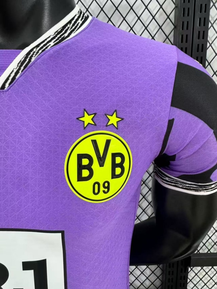 2025-26 goalkeeper Puma Borussia Dortmund Commemorative Shirt Player Version