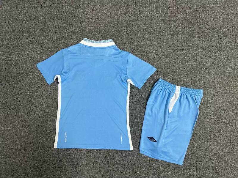 Retro Kids 11/12 Manchester City home size: 16-28
