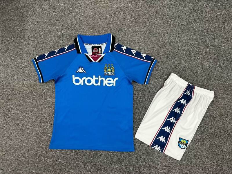 Retro Kids 97/98 Manchester City home size: 16-28