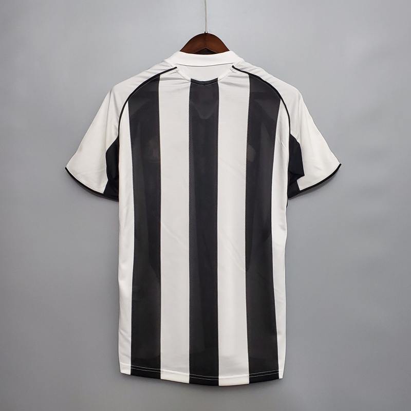 Retro 2005/2006 Newcastle United home S-XXL