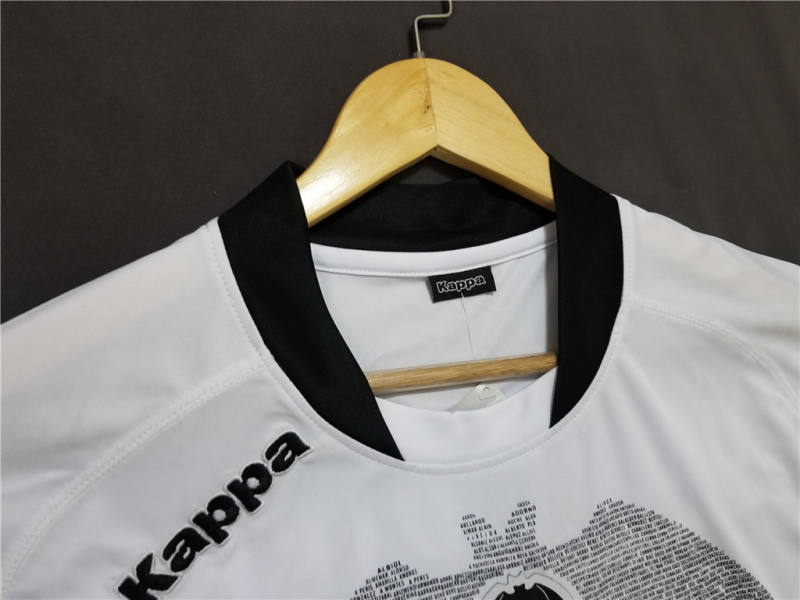 Valencia Retro Jersey Home 2009/10
