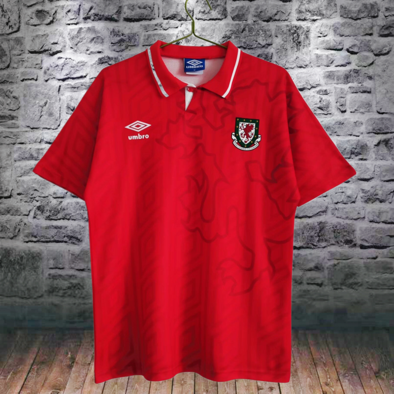 Retro Wales Home 1992/94