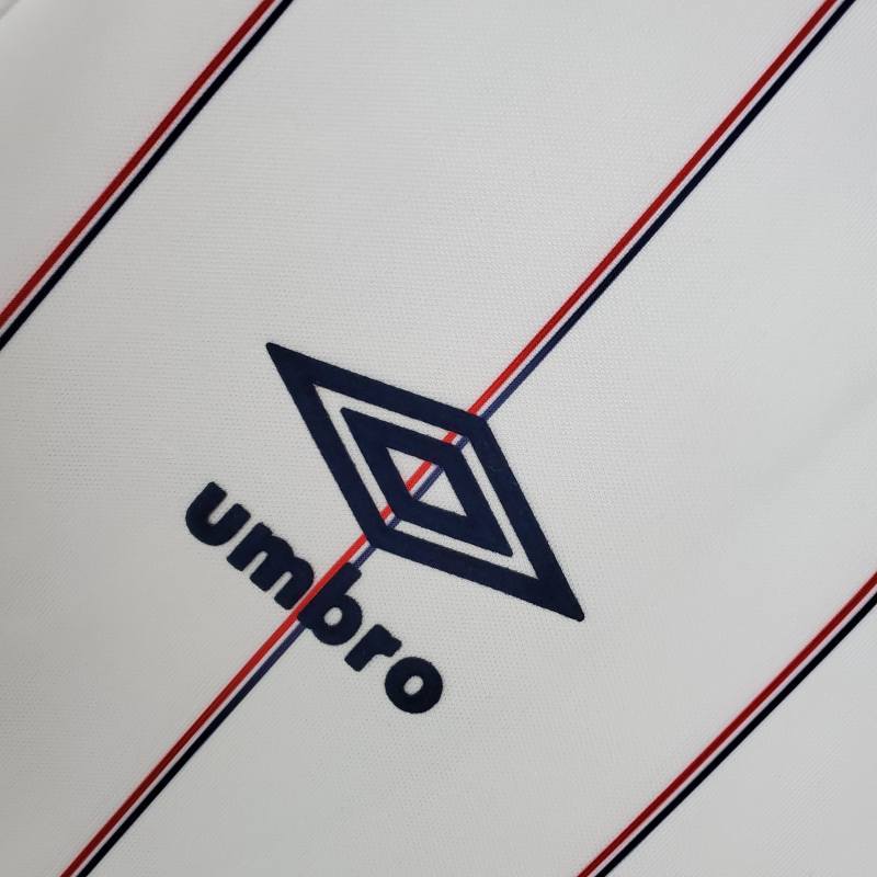 Retro Rangers away 1982/1983