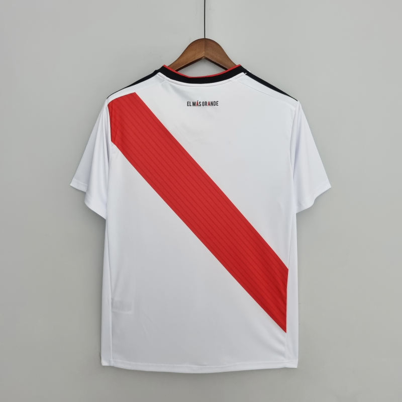 Retro River Plate home 2018/19