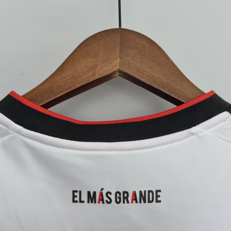 Retro River Plate home 2018/19