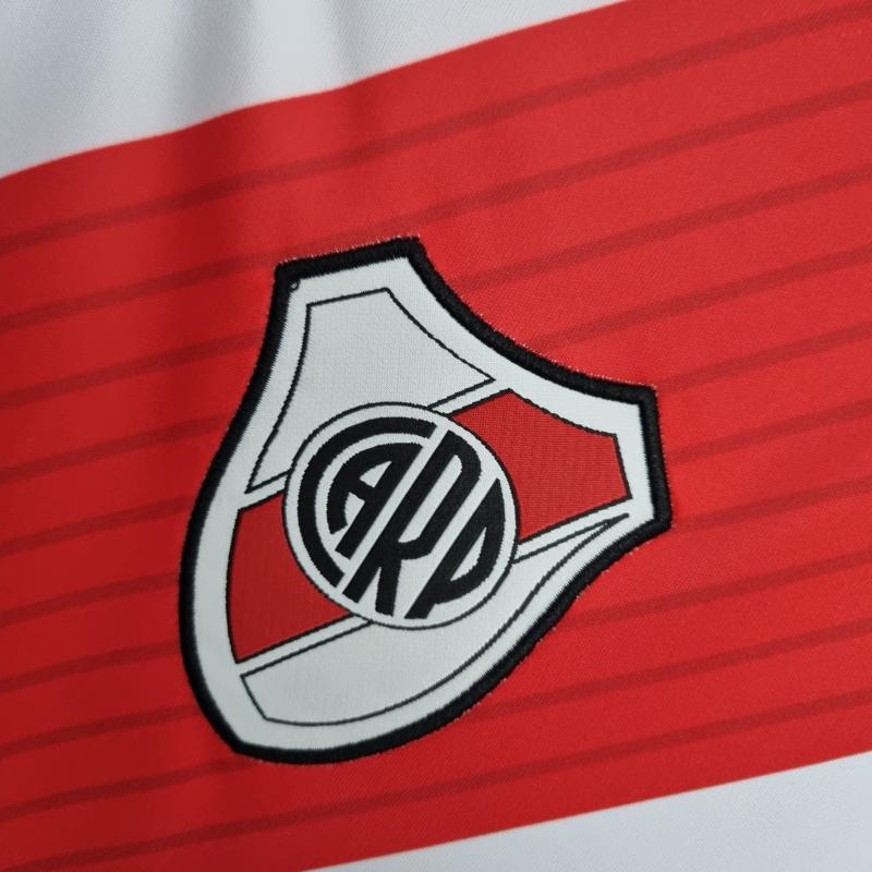 Retro River Plate home 2018/19
