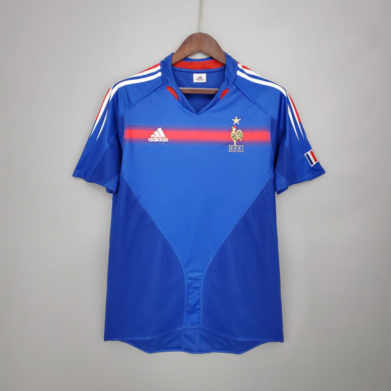 Retro France home 2004