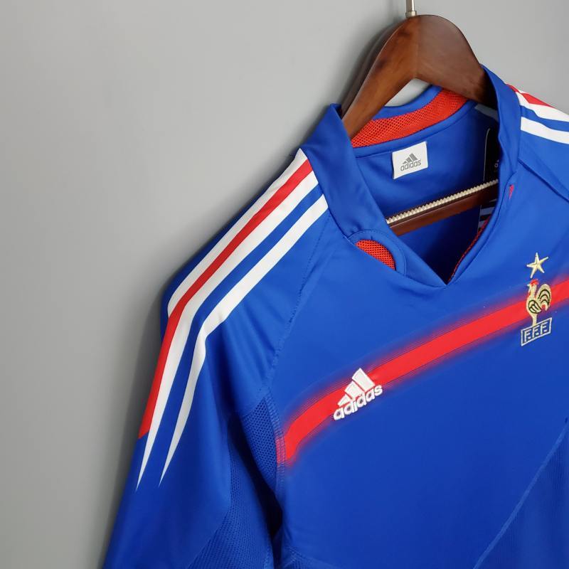 Retro France home 2004