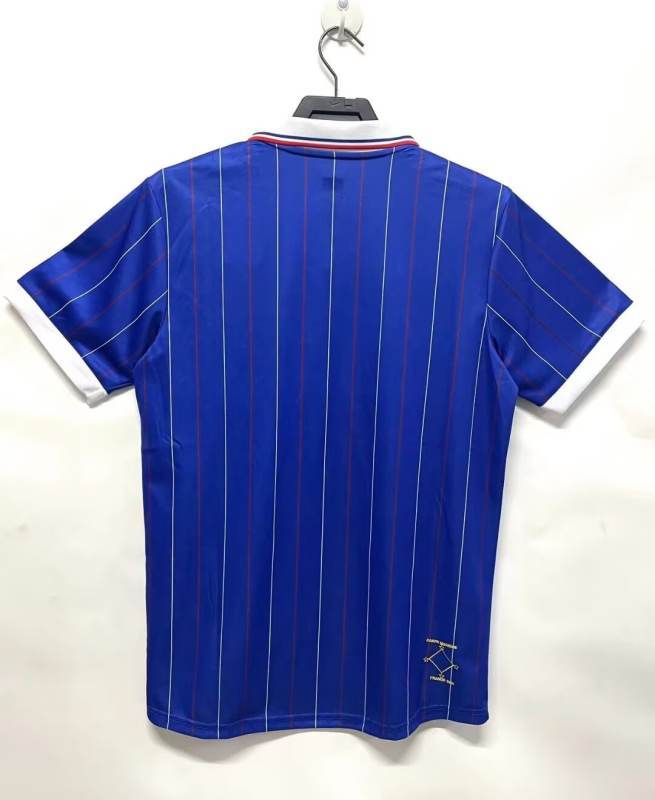 Retro France home1982