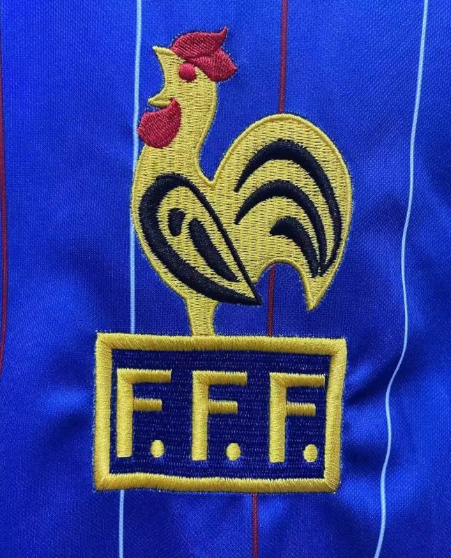 Retro France home1982