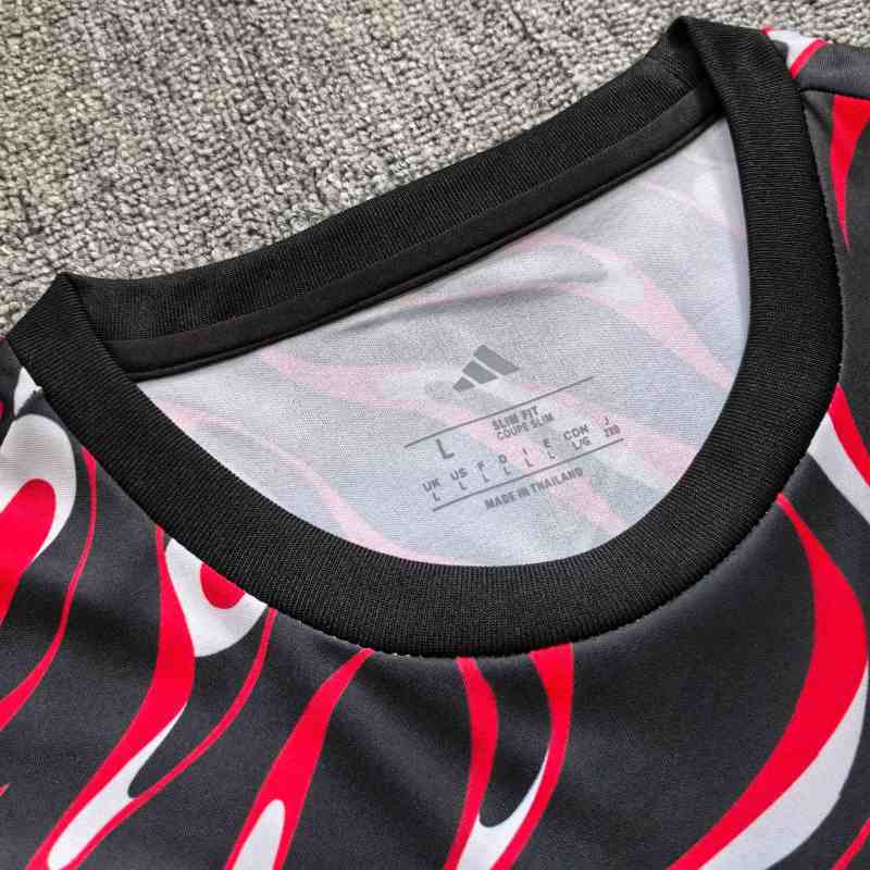 2025/26 Manchester United special edition red shirt
