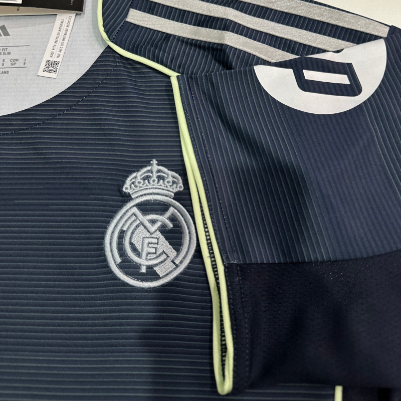 2025/2026 Real Madrid Away Football Shirt (Fan Edition)