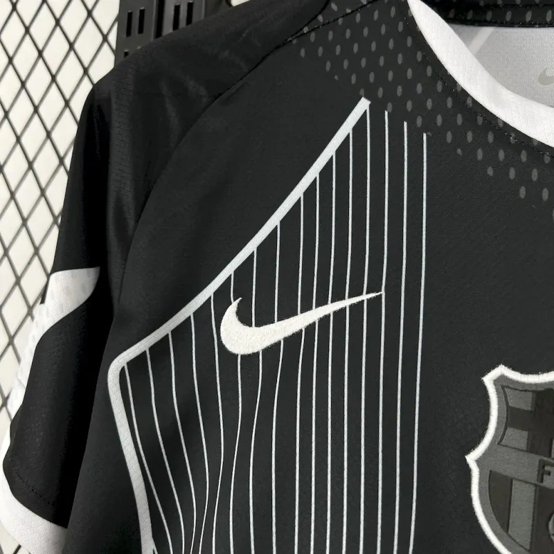 BBarcelona black Special Edition Football Shirt 2025-26 Fan Edition
