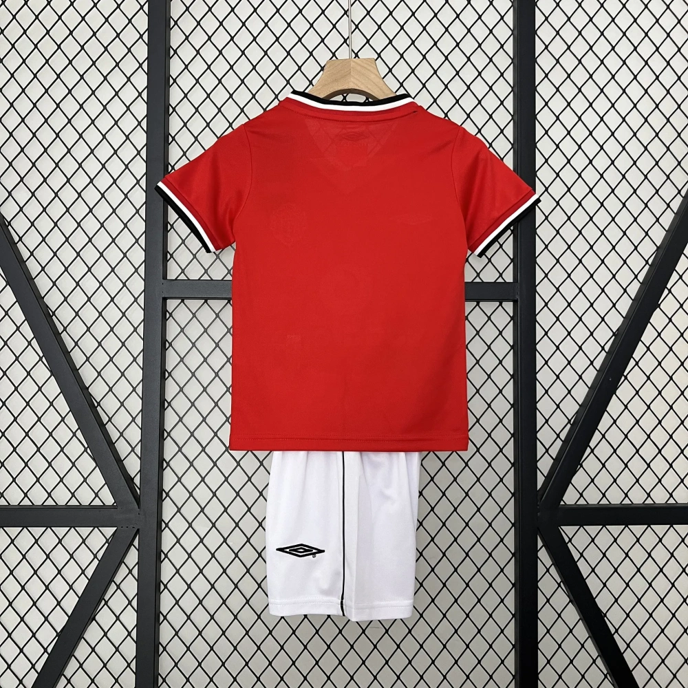 Manchester United 00-01 Home Retro Kid Kits Youth Apparels Jersey
