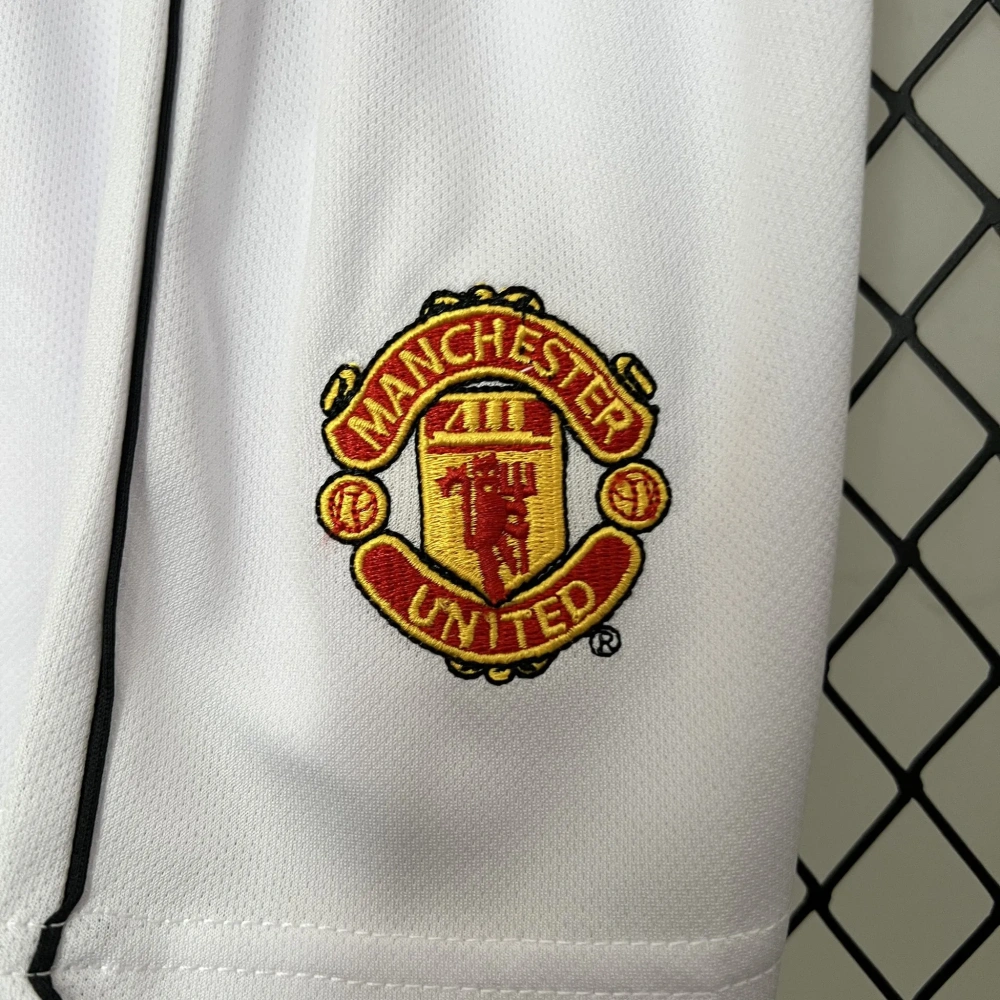 Manchester United 00-01 Home Retro Kid Kits Youth Apparels Jersey