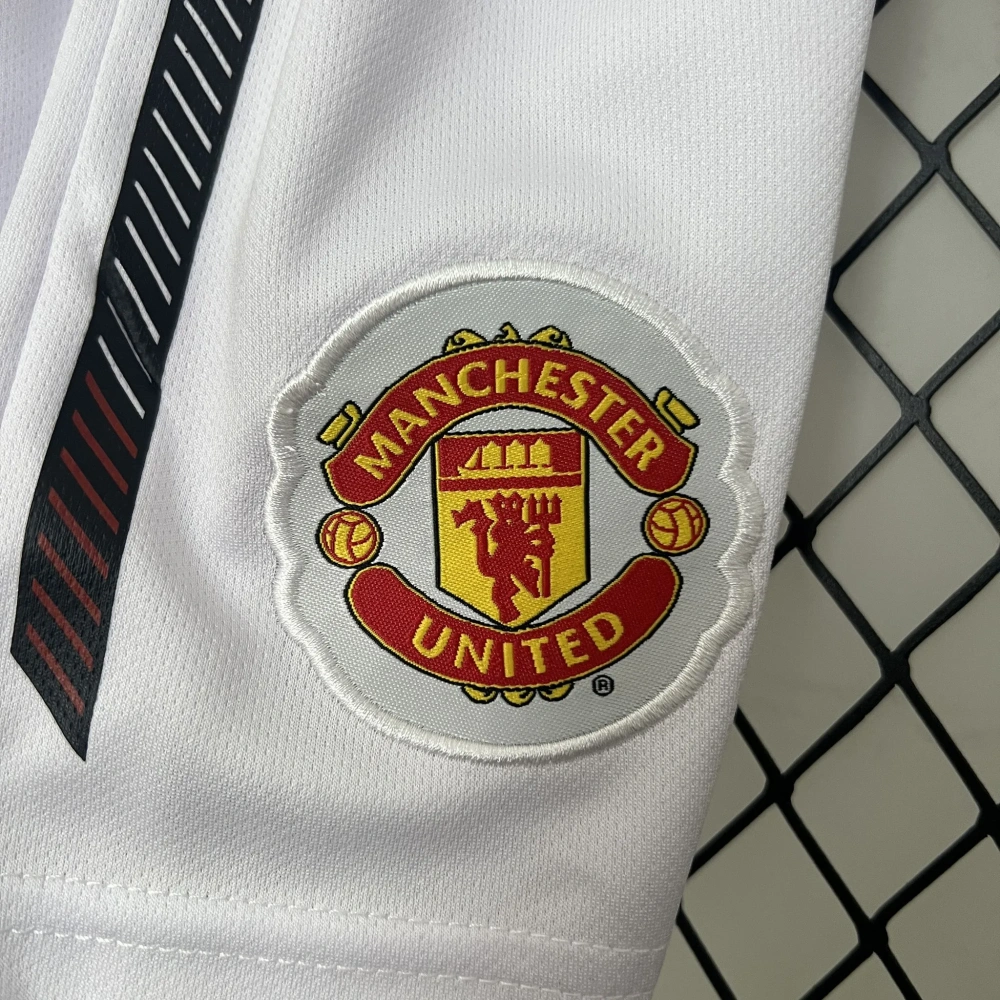 Manchester United 10-11 Home Retro Kid Kits Youth Apparels Jersey