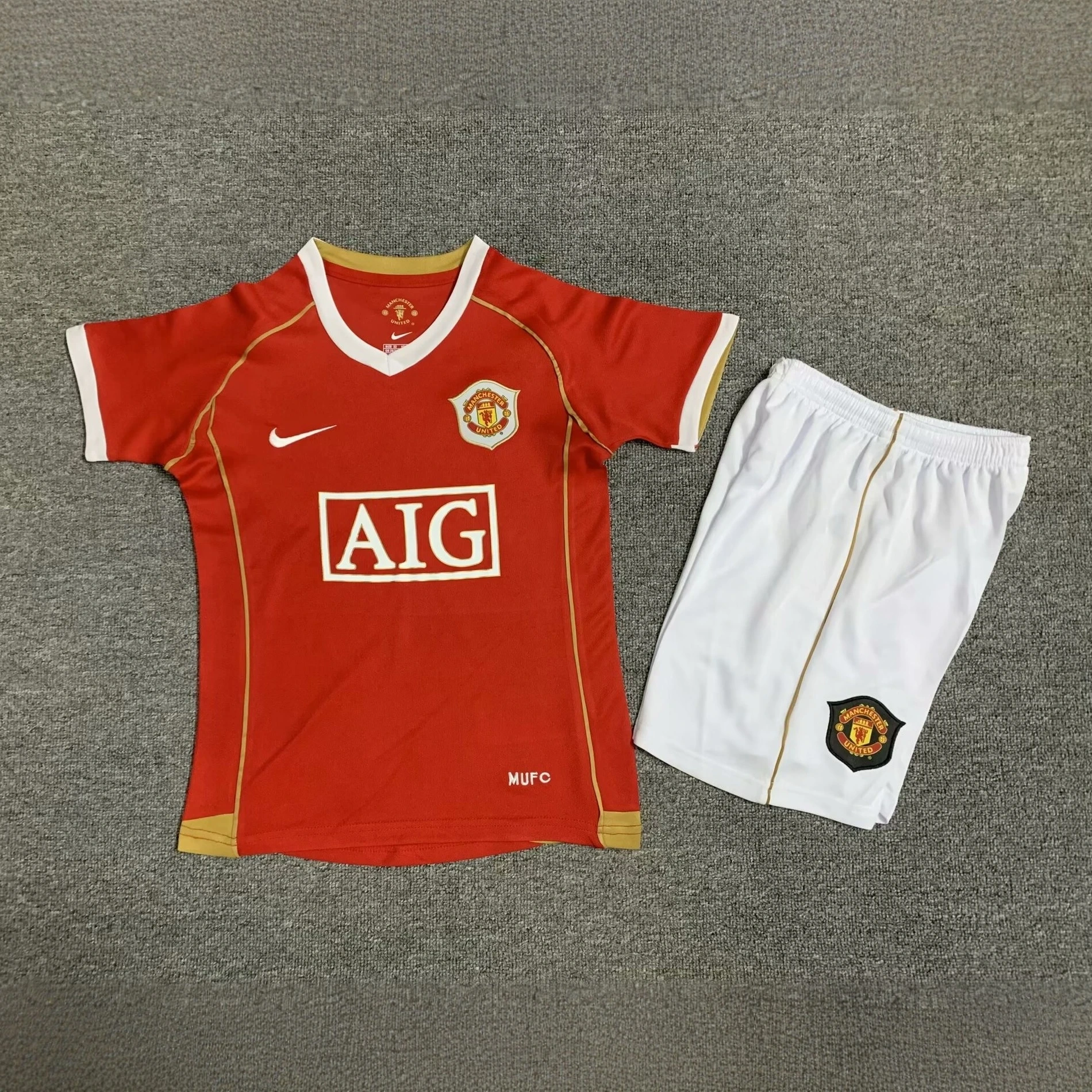 Manchester United 06-07 Home Retro Kids Kits Children Sets Football Jerseys