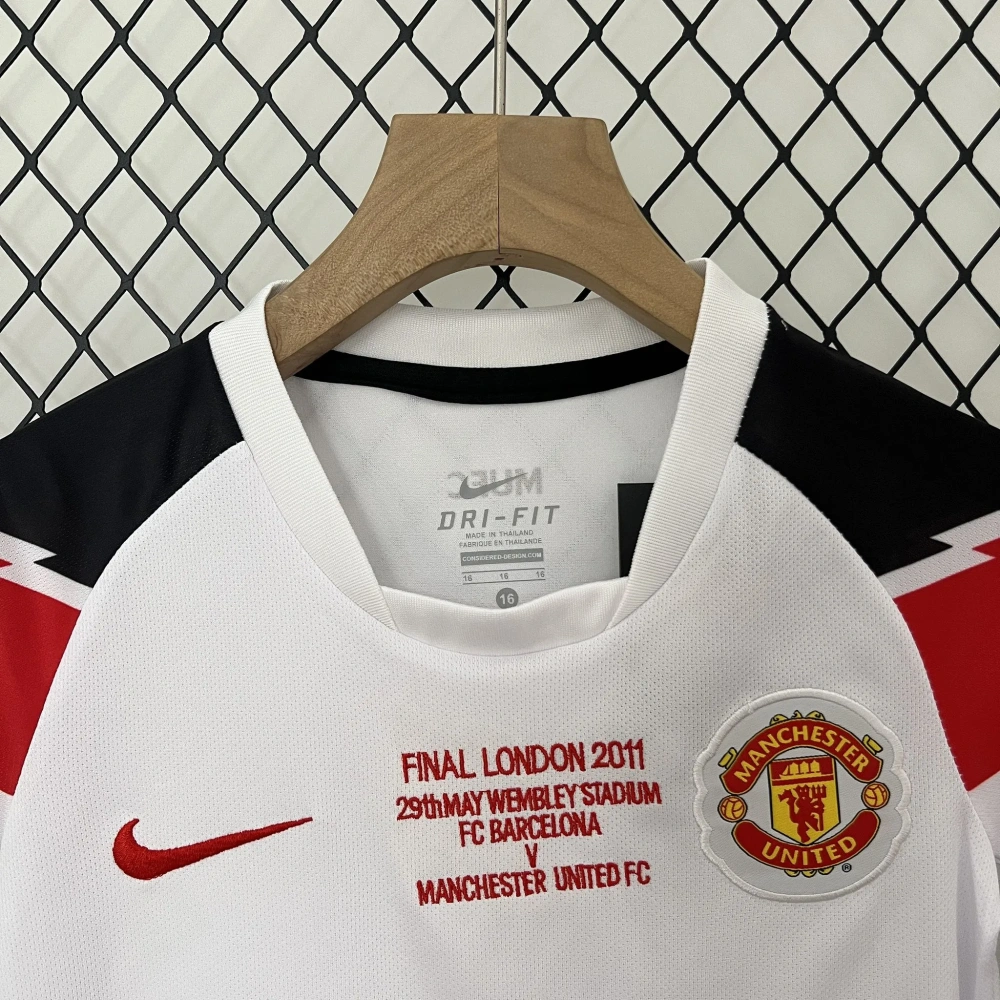 Manchester United 10-11 Away Champions League Retro Kids Kits Youth Apparels Jersey