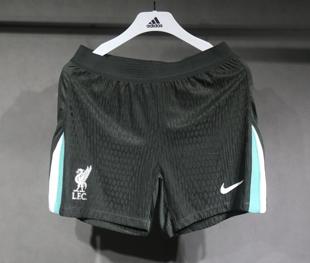 2024-25 Liverpool Away Soccer Shorts Fans+Player Version