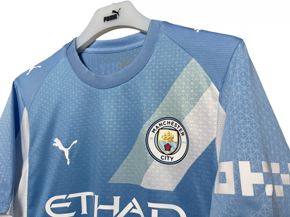 Fan/ Player version Manchester City Blue football shirt 25-26