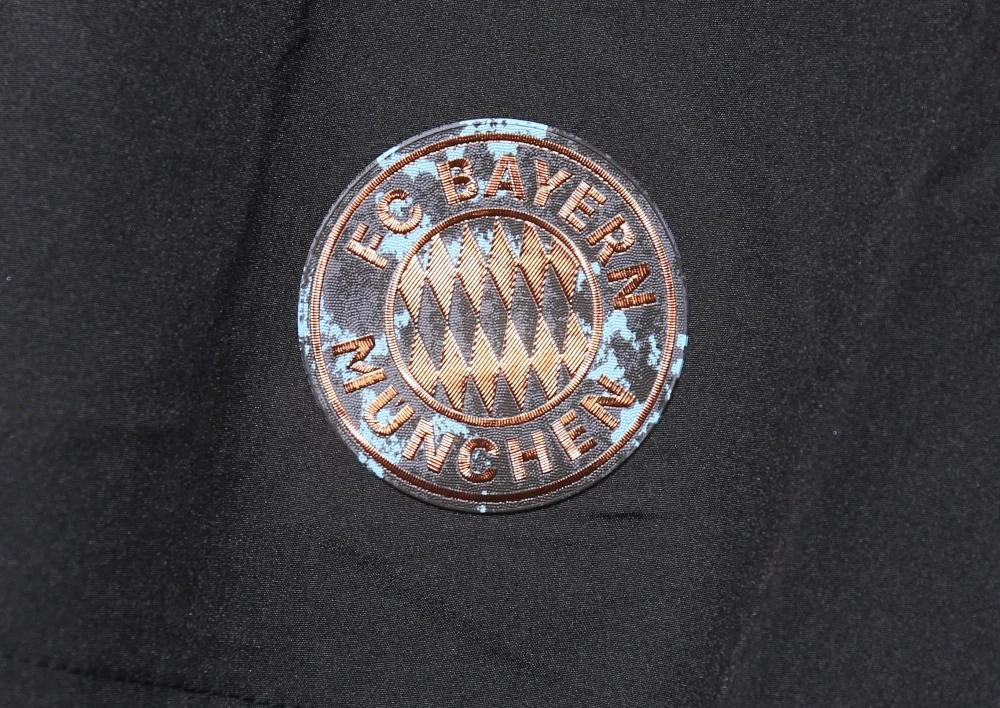 Bayern Munich Away Shorts 2024-25 Fans+Player Version