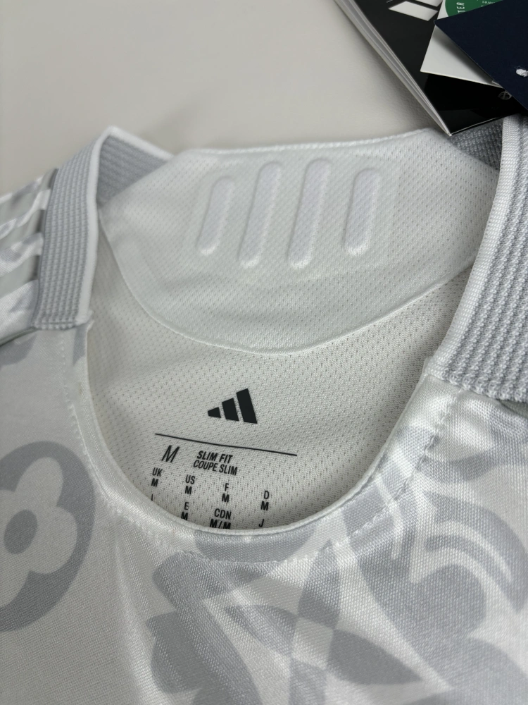 Player edition Real Madrid LVGalaxy Lights Joint Special Edition Jersey 25-26 (MODRIC#10  RONALDO#7  BELLINGHAM#5)