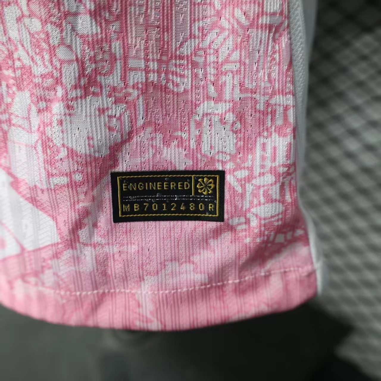 2025-26 Neymar Brazil Pink Special Edition Football Shirt Player version