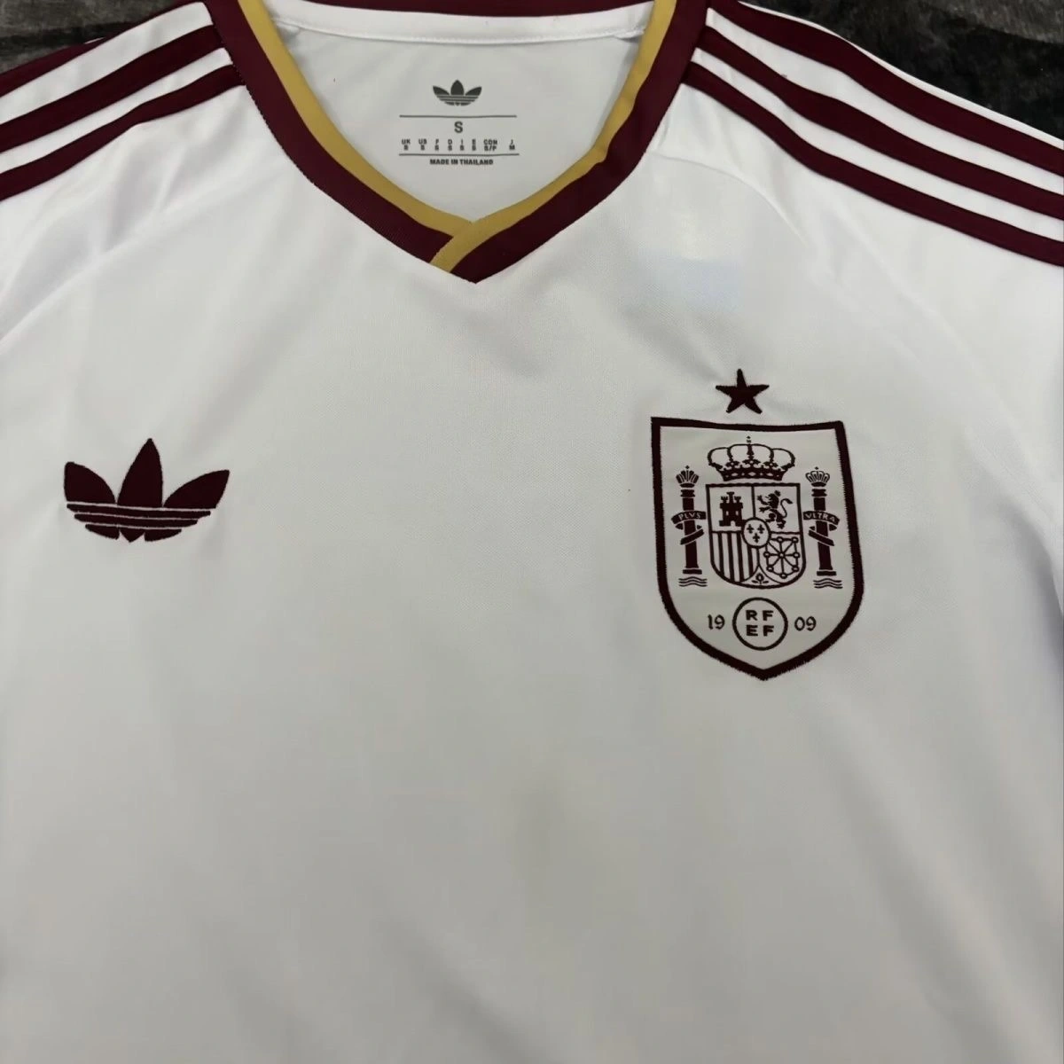 Spain World Cup 2026 Away Short Sleeve Kit & Jersey Fan Version