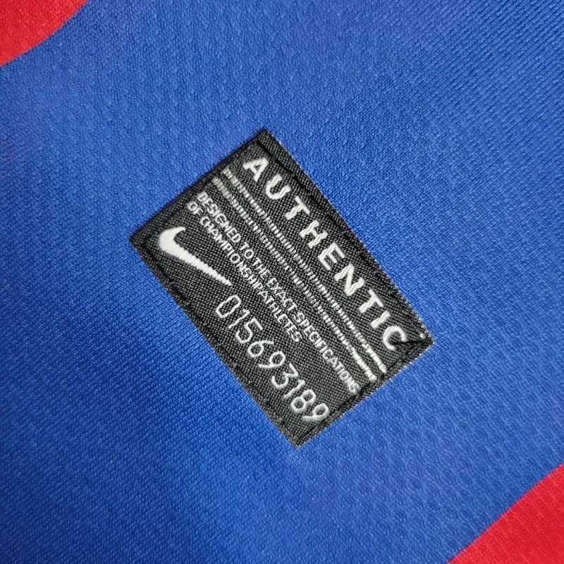 10-11 Retro Barcelona Messi Home Football Shirt
