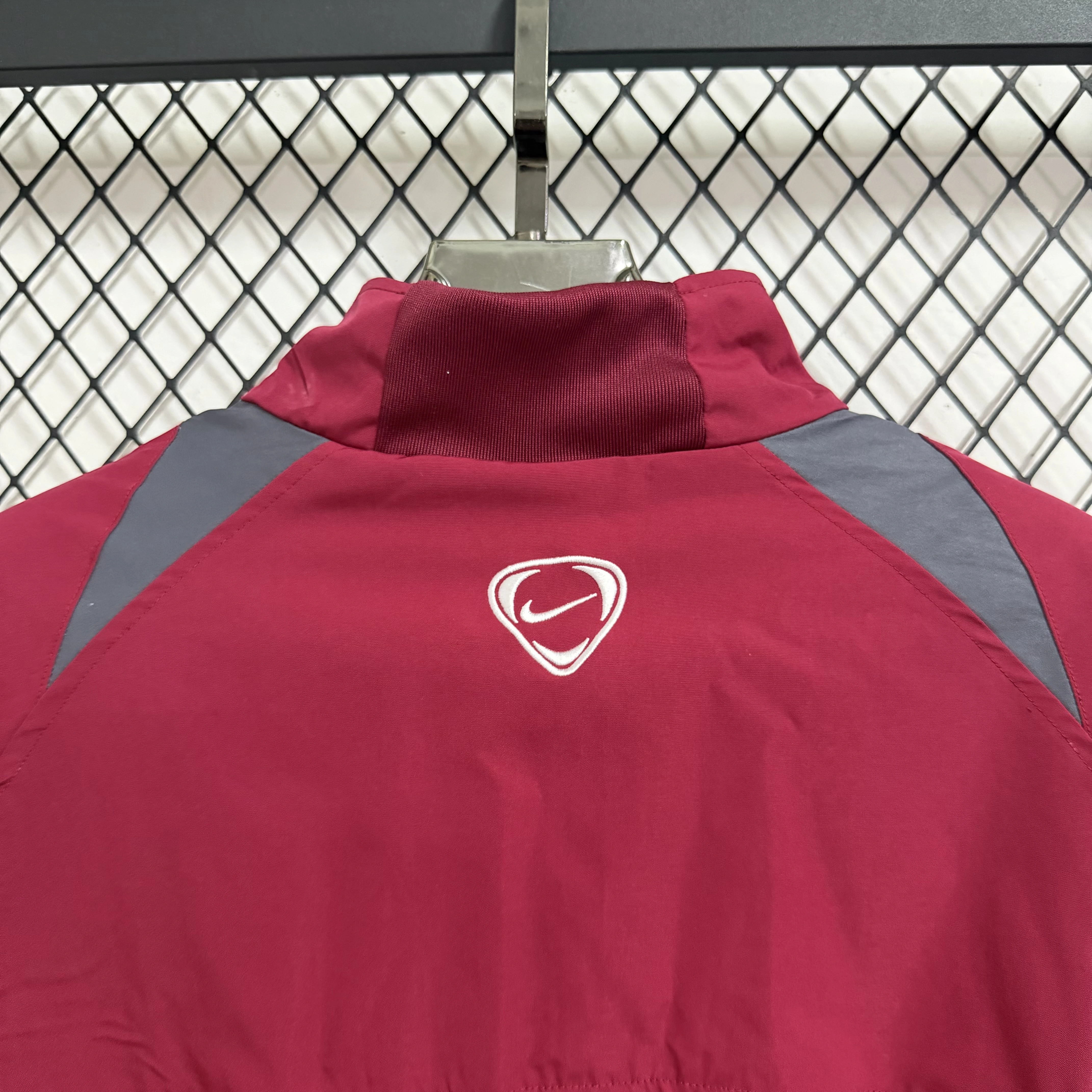 26-27 season Arsenal wine red retro jacket casual windproof jacket