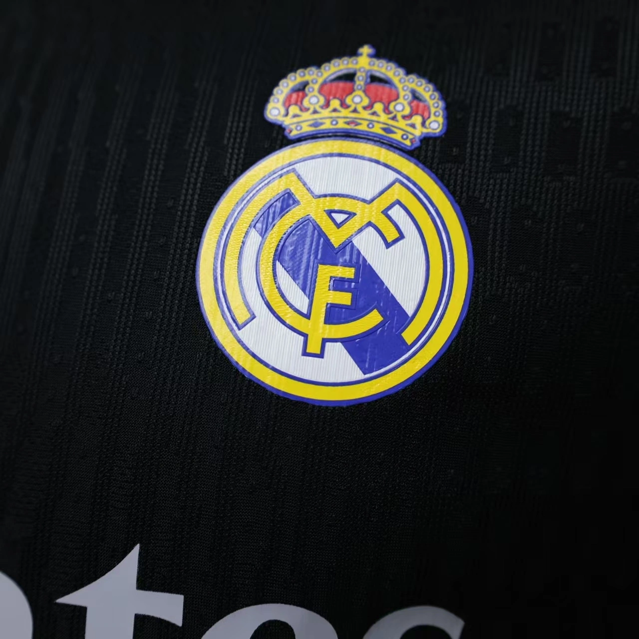 Real Madrid 26-27 Goalkeeper Football Jersey Player Version