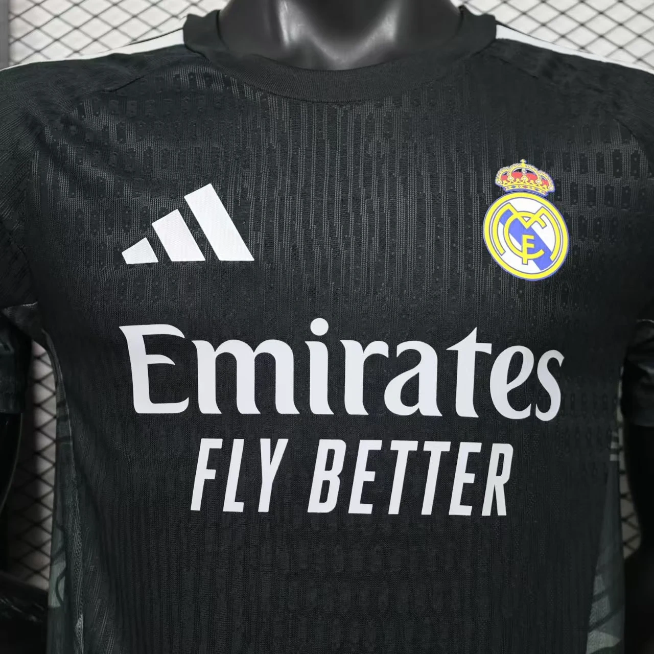 Real Madrid 26-27 Goalkeeper Football Jersey Player Version