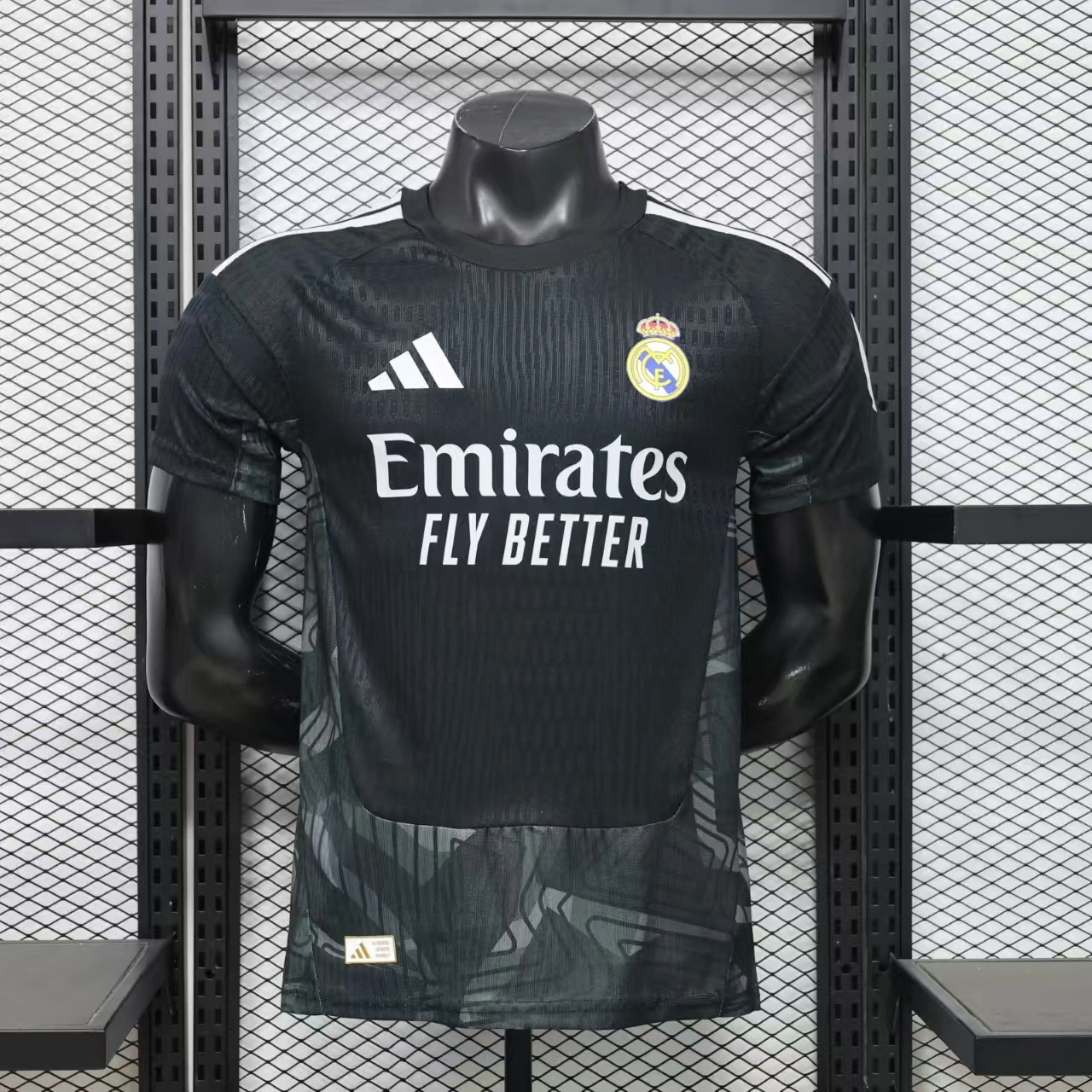 Real Madrid 26-27 Goalkeeper Football Jersey Player Version