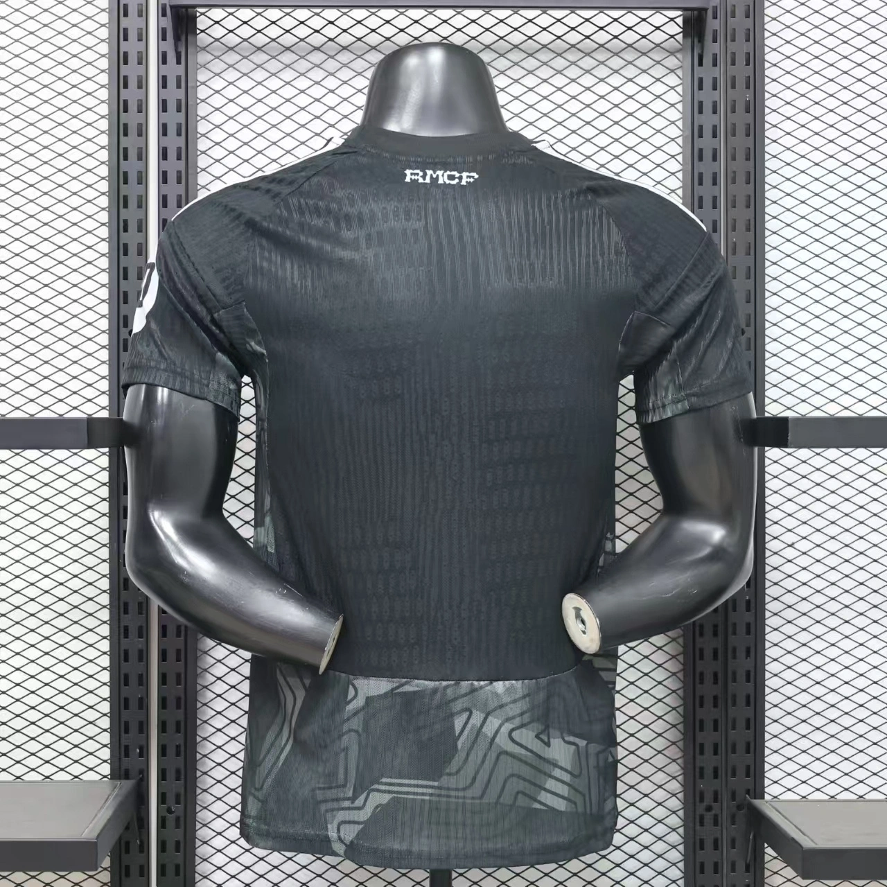 Real Madrid 26-27 Goalkeeper Football Jersey Player Version