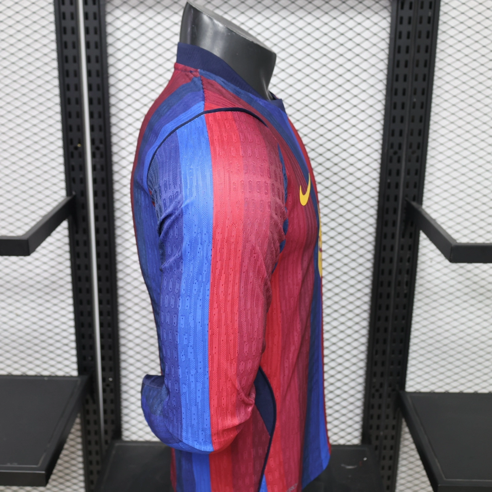 Barcelona 2026-27 season home long sleeved football jersey player version