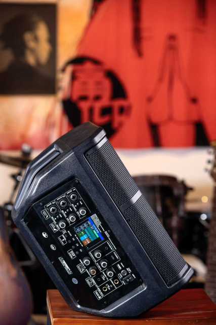 Altavoz avanzado de transmisión en vivo Modelo M9 para cantar y tocar