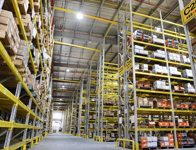 Guichang Estantes Heavy-Duty Steel Shelving Units Industrial Metal Iron Racks Warehouse Storage Powder Coating Pallet Racking
