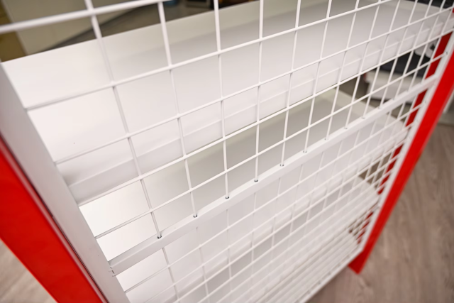 Factory White Supermarket Shelves Grocery Store Shelves Metal Mesh Panels Supermarket Shelves Hanging Baskets Combination