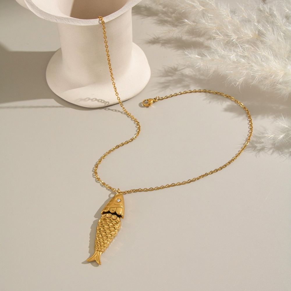 Hot Selling Tarnish Free 18K Gold Plated Fish Pendant Necklace and Drop Earrings for Women Waterproof Stainless Steel Jewelry