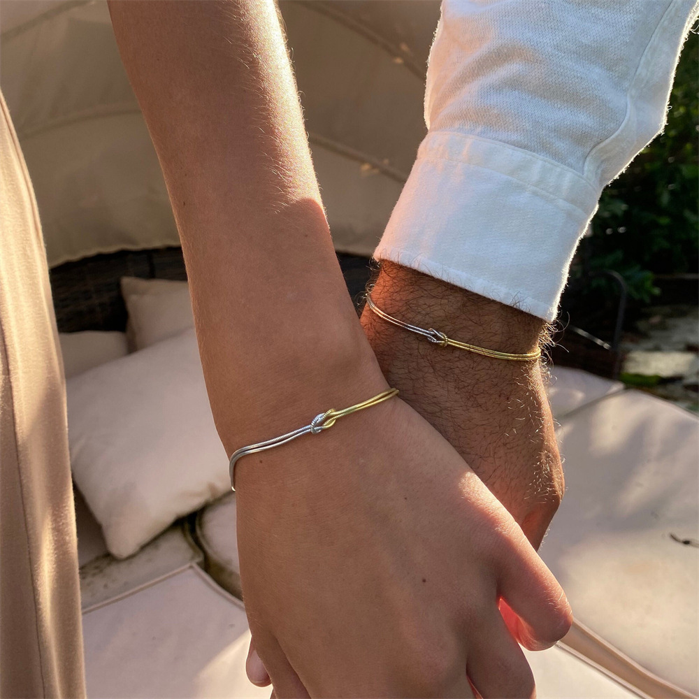 Fashion Jewelry Wholesale Unisex Infinity Love Knot Handmade Bracelets Stainless Steel Snake Chain Knot Couple Bracelets