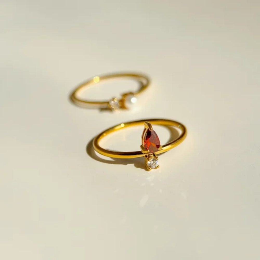 Ins Hot 18K PVD Gold Plated Waterproof Pearl Ring Minimalist Style Stainless Steel Red Cubic Zircon Rings for Women Daily Life