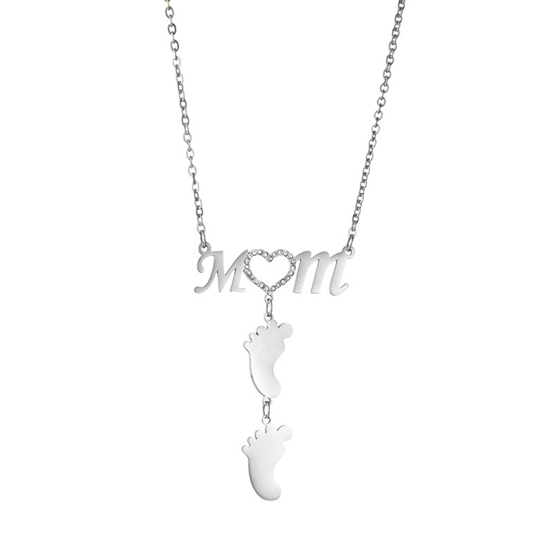 MOM With Diamond Love Heart Foot Necklace