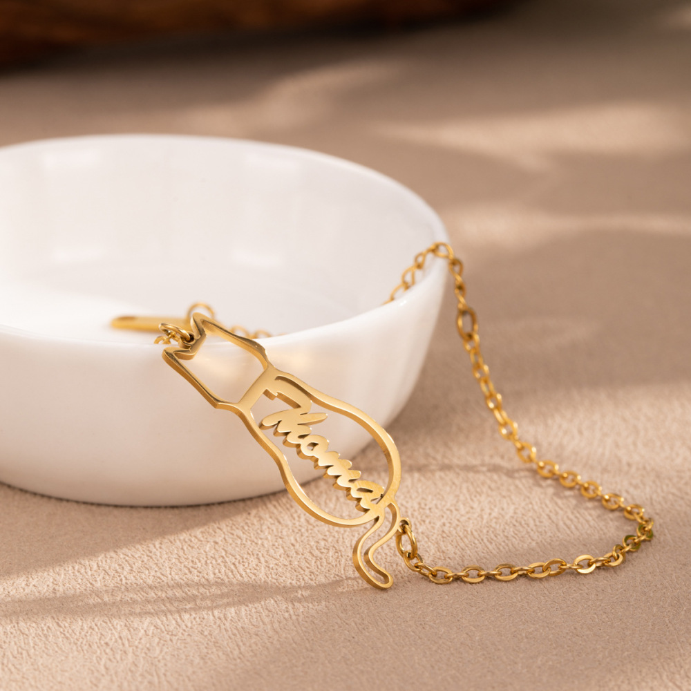 一件定制 不锈钢小猫定制英文字母手链 个性化创意镂空小猫手饰