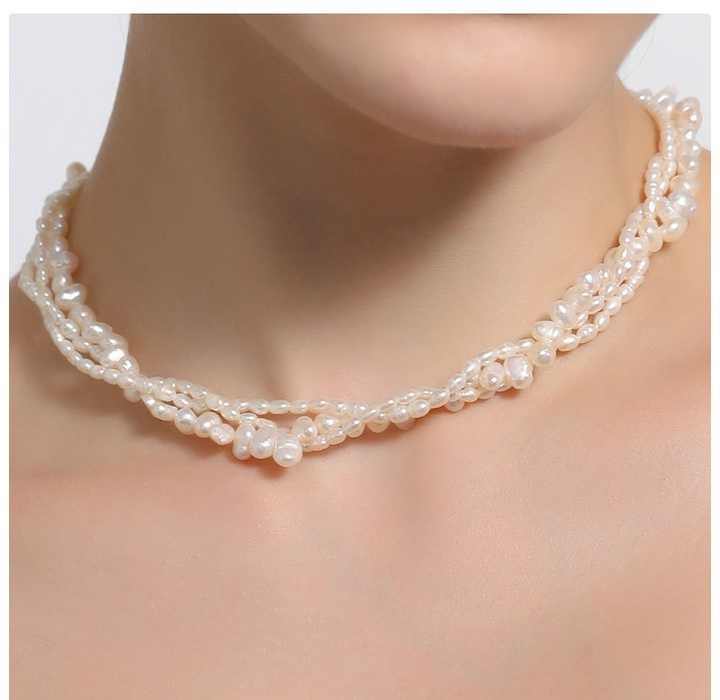 Fashion Vintage Twisted Three Layers Irregular Baroque Natural Freshwater Pearl Beaded Choker Necklace Customized Jewelry